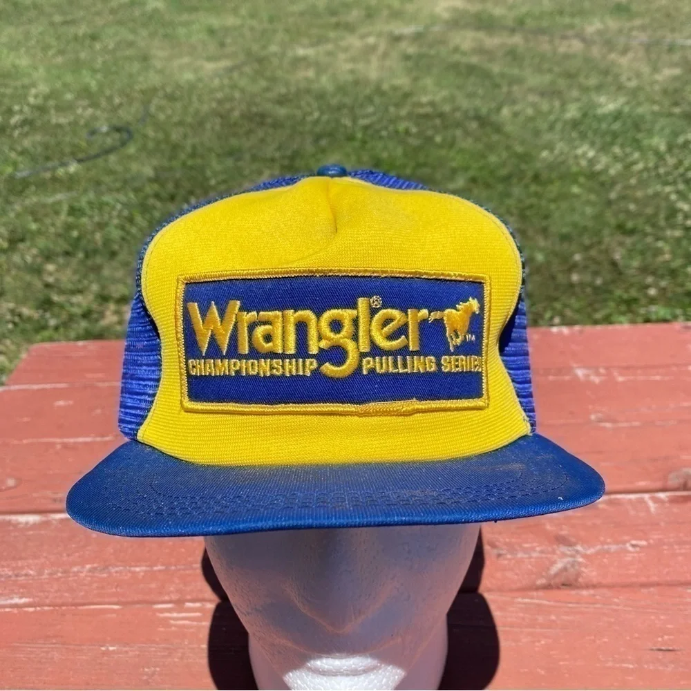 Vintage Wrangler Championship Pulling Patch Trucker Hat Snap Back Mesh Blue